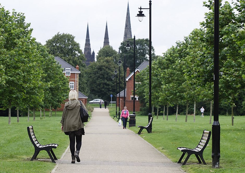 In Lichfield, a well-lit footpath is complimented by regular street furniture and trees, to the backdrop of a key landmark that draws people into the centre of the city.