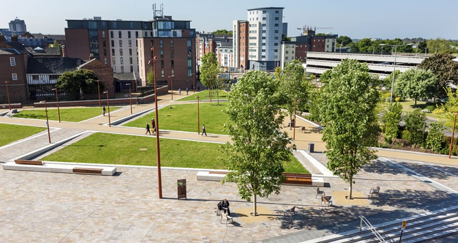 Corridors for movement and spaces for rest are clearly differentiated in Jubilee Square, Leicester.